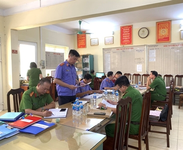 Viện KSND quận Hoàng Mai trực tiếp kiểm sát việc thi hành án hình sự tại Cơ...